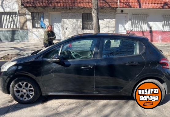 Autos - Peugeot 208 1.6 ALLURE TOUCHSCREE 2015 Nafta 130000Km - En Venta