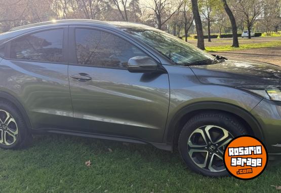 Autos - Honda HRV EX CVT 2017 Nafta 104000Km - En Venta