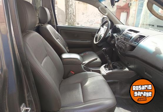 Camionetas - Toyota Hylux 4X2 C/S DX PACK 2015 Diesel 235000Km - En Venta
