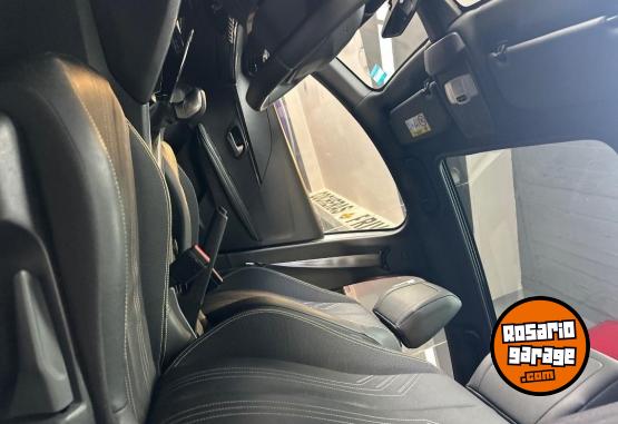 Autos - Peugeot 208 GT 2025 Nafta 12000Km - En Venta