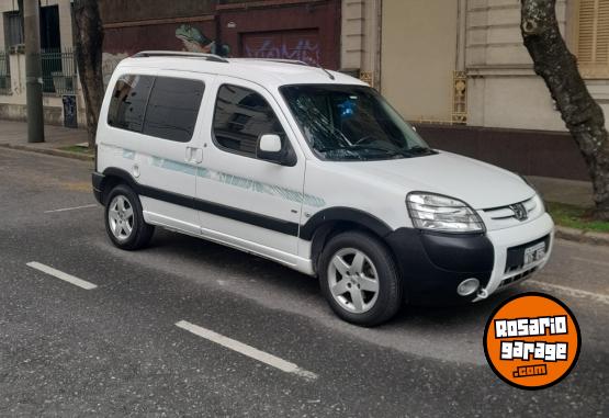 Utilitarios - Peugeot Partner Patagonica VTC PL 2013 Diesel 210000Km - En Venta