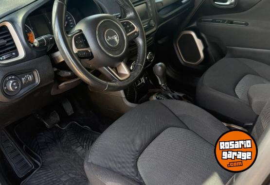 Camionetas - Jeep Renegade 2017 Nafta 61000Km - En Venta