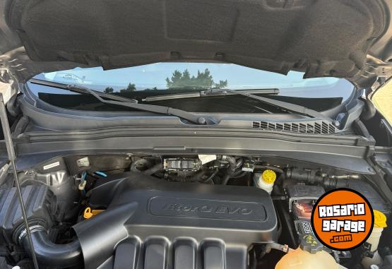 Camionetas - Jeep Renegade 2017 Nafta 61000Km - En Venta