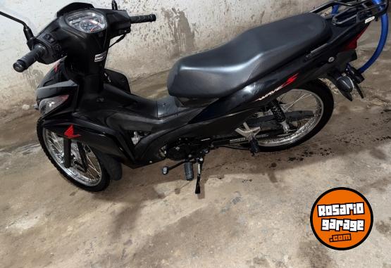 Motos - Honda Wave 2022 Nafta 18000Km - En Venta