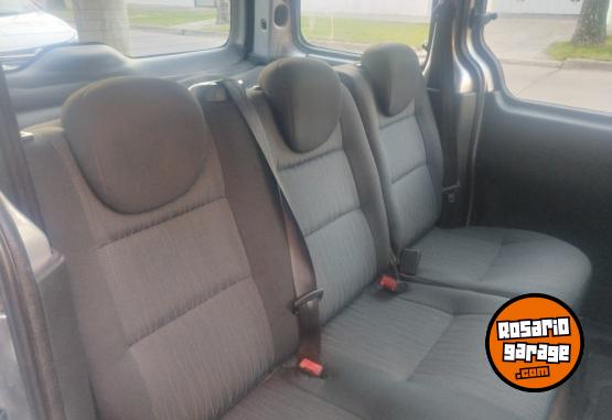 Utilitarios - Citroen multispace 2014 Diesel 236700Km - En Venta