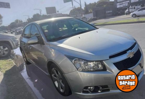 Autos - Chevrolet Cruz LTZ 2012 Nafta 121000Km - En Venta