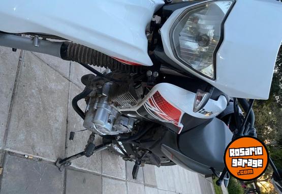 Motos - Zanella Zt 2025 Nafta 7500Km - En Venta