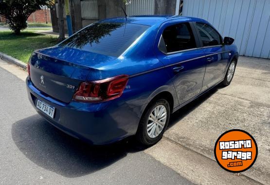 Autos - Peugeot 301 hdi 2018 Diesel 115000Km - En Venta