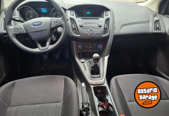 Autos - Ford Focus S 1.6 5ptas 2017 Nafta 40300Km - En Venta