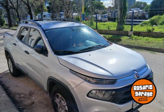 Camionetas - Fiat toro freedon 4x2 2017 Diesel 101000Km - En Venta