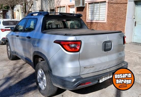 Camionetas - Fiat toro freedon 4x2 2017 Diesel 101000Km - En Venta