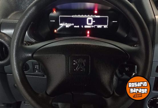 Utilitarios - Peugeot PARTNER COFORT 1.6 2024 Nafta 104648Km - En Venta