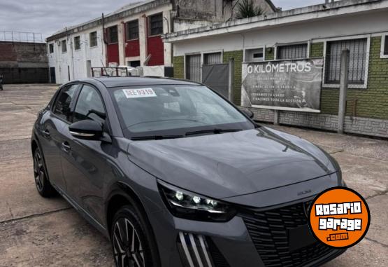 Autos - Peugeot 208 2025 Nafta 8000Km - En Venta