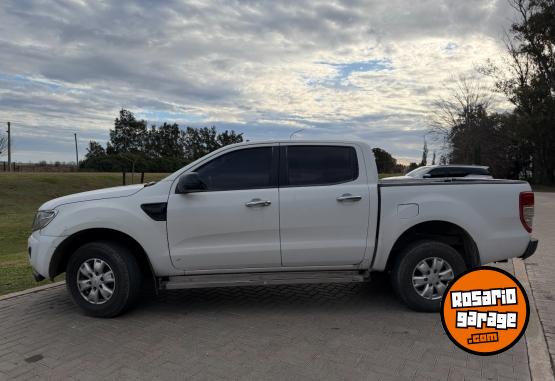 Camionetas - Ford Ranger 3.2 Tdi Dc 4X2 Xls 2013 Diesel 178000Km - En Venta