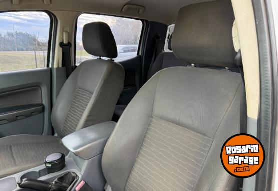 Camionetas - Ford Ranger 3.2 Tdi Dc 4X2 Xls 2013 Diesel 178000Km - En Venta