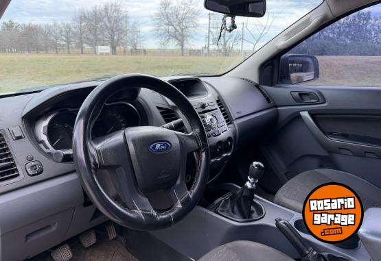 Camionetas - Ford Ranger 3.2 Tdi Dc 4X2 Xls 2013 Diesel 178000Km - En Venta