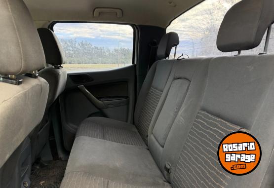 Camionetas - Ford Ranger 3.2 Tdi Dc 4X2 Xls 2013 Diesel 178000Km - En Venta