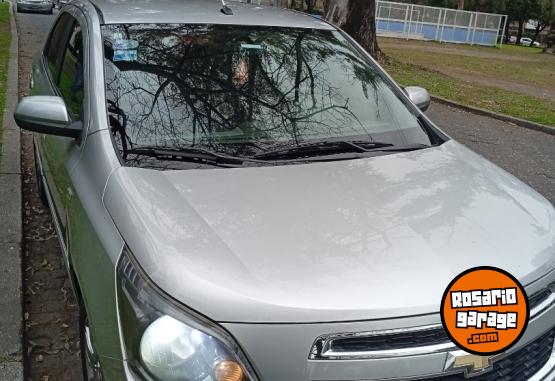 Autos - Chevrolet Cobal 2013 GNC 121000Km - En Venta