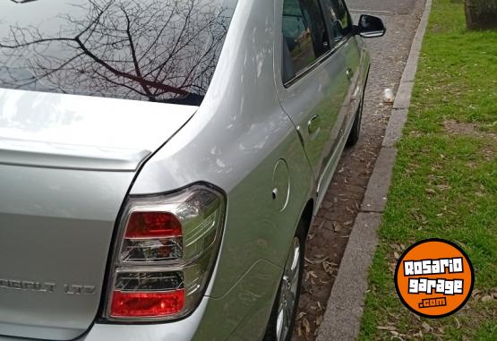 Autos - Chevrolet Cobal 2013 GNC 121000Km - En Venta