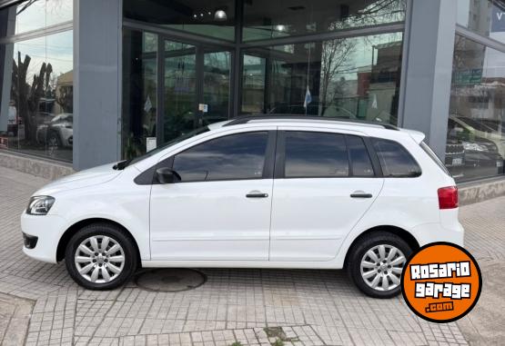 Autos - Volkswagen SURAN CONFORTLINE 1.6 2013 Nafta 120000Km - En Venta