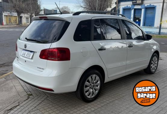 Autos - Volkswagen SURAN CONFORTLINE 1.6 2013 Nafta 120000Km - En Venta