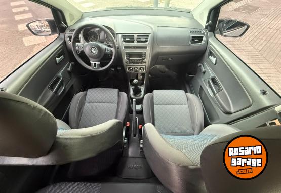 Autos - Volkswagen SURAN CONFORTLINE 1.6 2013 Nafta 120000Km - En Venta