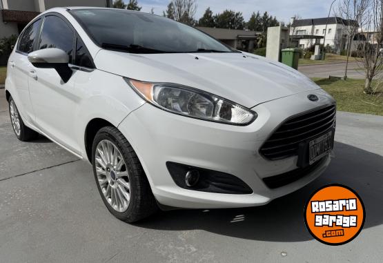 Autos - Ford FIESTA 2015 Nafta 70000Km - En Venta