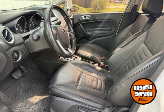 Autos - Ford FIESTA 2015 Nafta 70000Km - En Venta