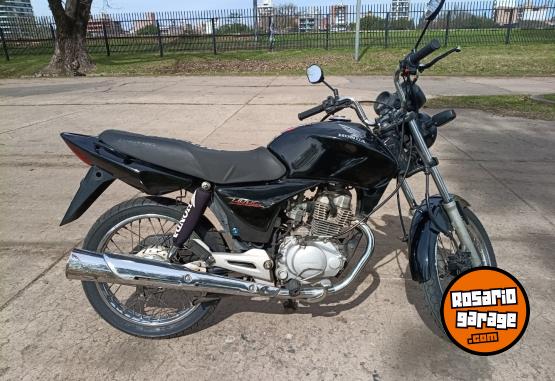 Motos - Honda Titan 2014 Nafta 111111Km - En Venta
