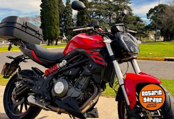 Motos - Benelli 302s 2023 Nafta 5400Km - En Venta