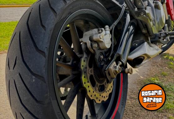 Motos - Benelli 302s 2023 Nafta 5400Km - En Venta