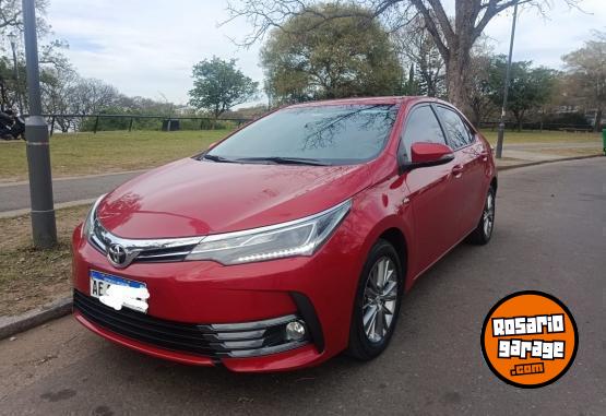 Autos - Toyota Corolla XEI PACK cuero 2019 Nafta 64000Km - En Venta