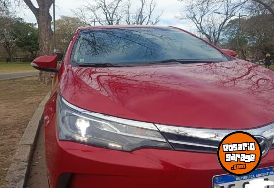 Autos - Toyota Corolla XEI PACK cuero 2019 Nafta 64000Km - En Venta