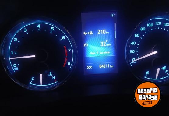 Autos - Toyota Corolla XEI PACK cuero 2019 Nafta 64000Km - En Venta