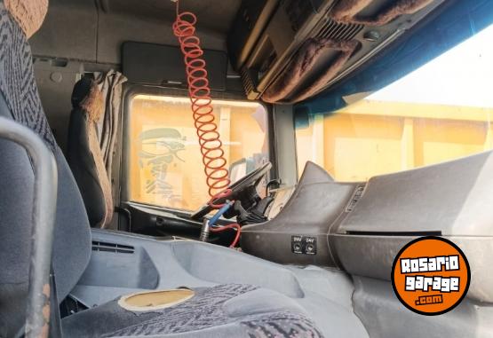 Camiones y Grúas - Scania P 94 GA 4X2 NZ 260 HP - En Venta