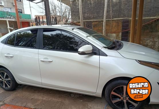 Autos - Toyota Yaris xs 2019 Nafta 28000Km - En Venta