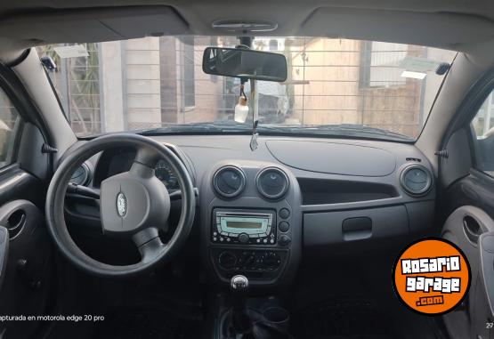 Autos - Ford KA 1.6 VIRAL 2011 Nafta 148000Km - En Venta