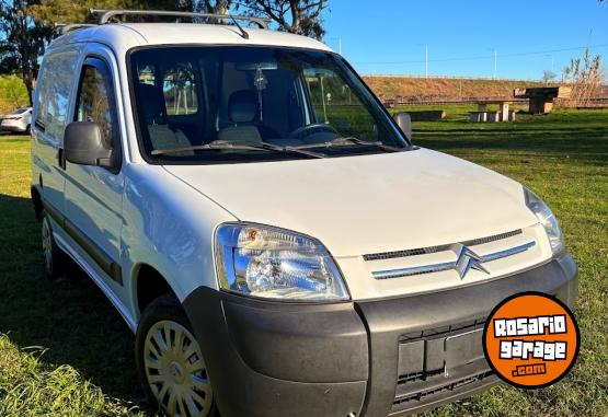 Utilitarios - Citroen Berlingo HDI 1.6 Furgon 2018 Diesel 125000Km - En Venta