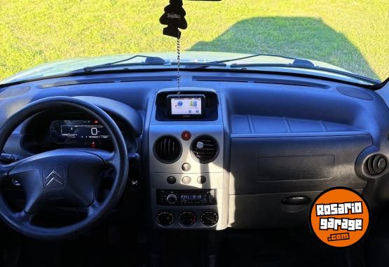 Utilitarios - Citroen Berlingo HDI 1.6 Furgon 2018 Diesel 125000Km - En Venta