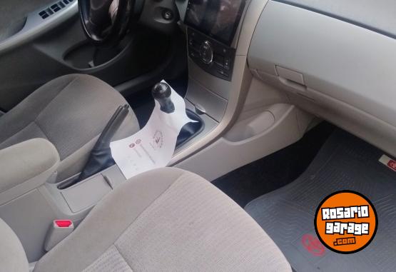 Autos - Toyota XEI 2010 GNC 280000Km - En Venta