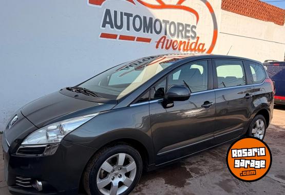 Autos - Peugeot 5008 7 PLAZAS ALLURE PLUS 2014 Nafta 184563Km - En Venta