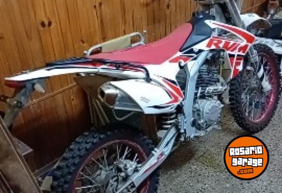 Motos - RVM CZ250T 2024 Nafta 580Km - En Venta