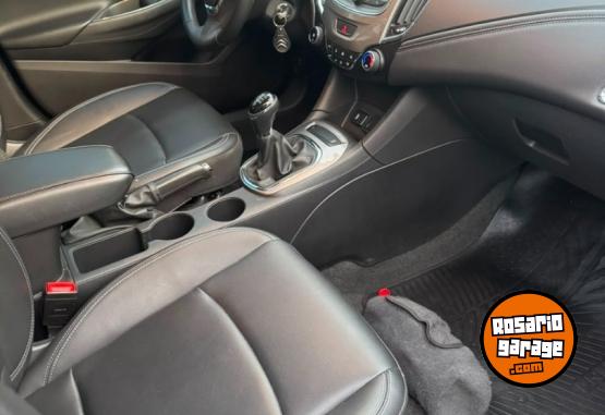 Autos - Volkswagen Cruze LT 1.4 MT 2022 Nafta 64000Km - En Venta