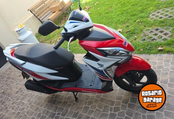 Motos - Honda Elite 125 tricolor 2020 Nafta 15000Km - En Venta