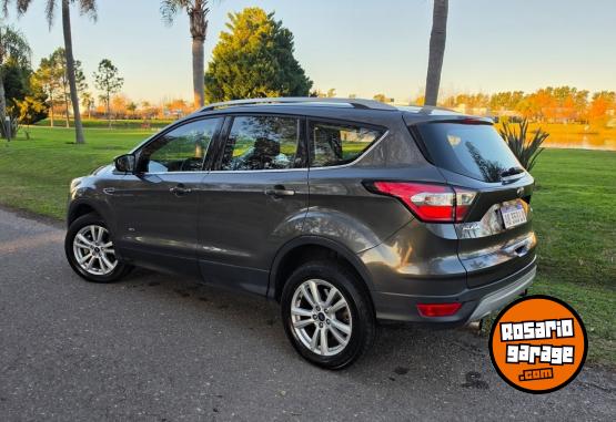 Camionetas - Ford kuga 2017 Nafta 75000Km - En Venta