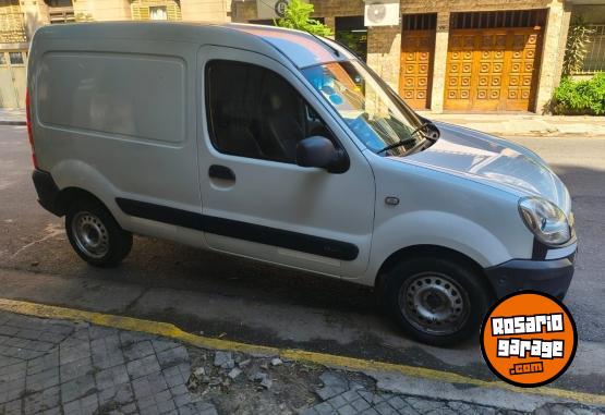 Utilitarios - Renault Kangoo 2014 GNC 170000Km - En Venta