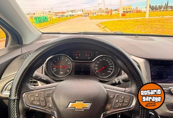 Autos - Chevrolet Cruze Lt 2022 Nafta 113500Km - En Venta