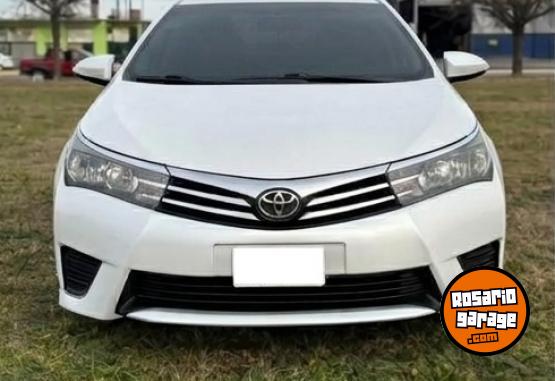 Autos - Toyota COROLLA 2015 Nafta 200000Km - En Venta