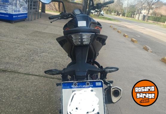 Motos - Ktm Duke 2023 Nafta 4600Km - En Venta