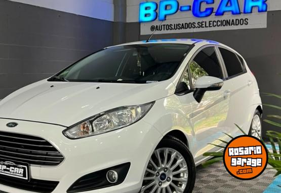 Autos - Ford FIESTA SE PLUS 2017 Nafta 100000Km - En Venta